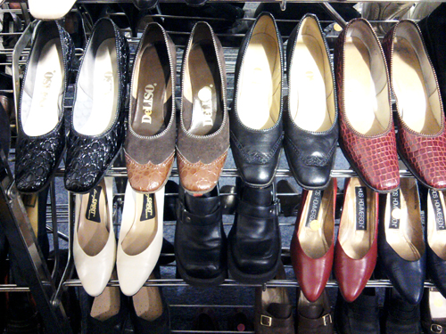 Shoes at ${siteTitle}